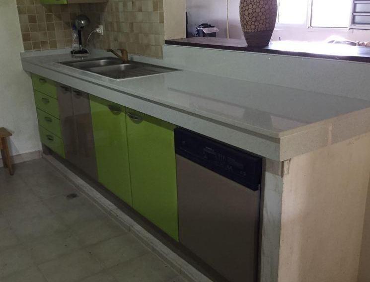 Plan de travail cuisine quartz Martinique