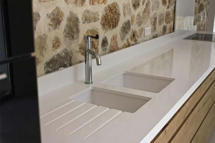 Plan de travail cuisine quartz Martinique