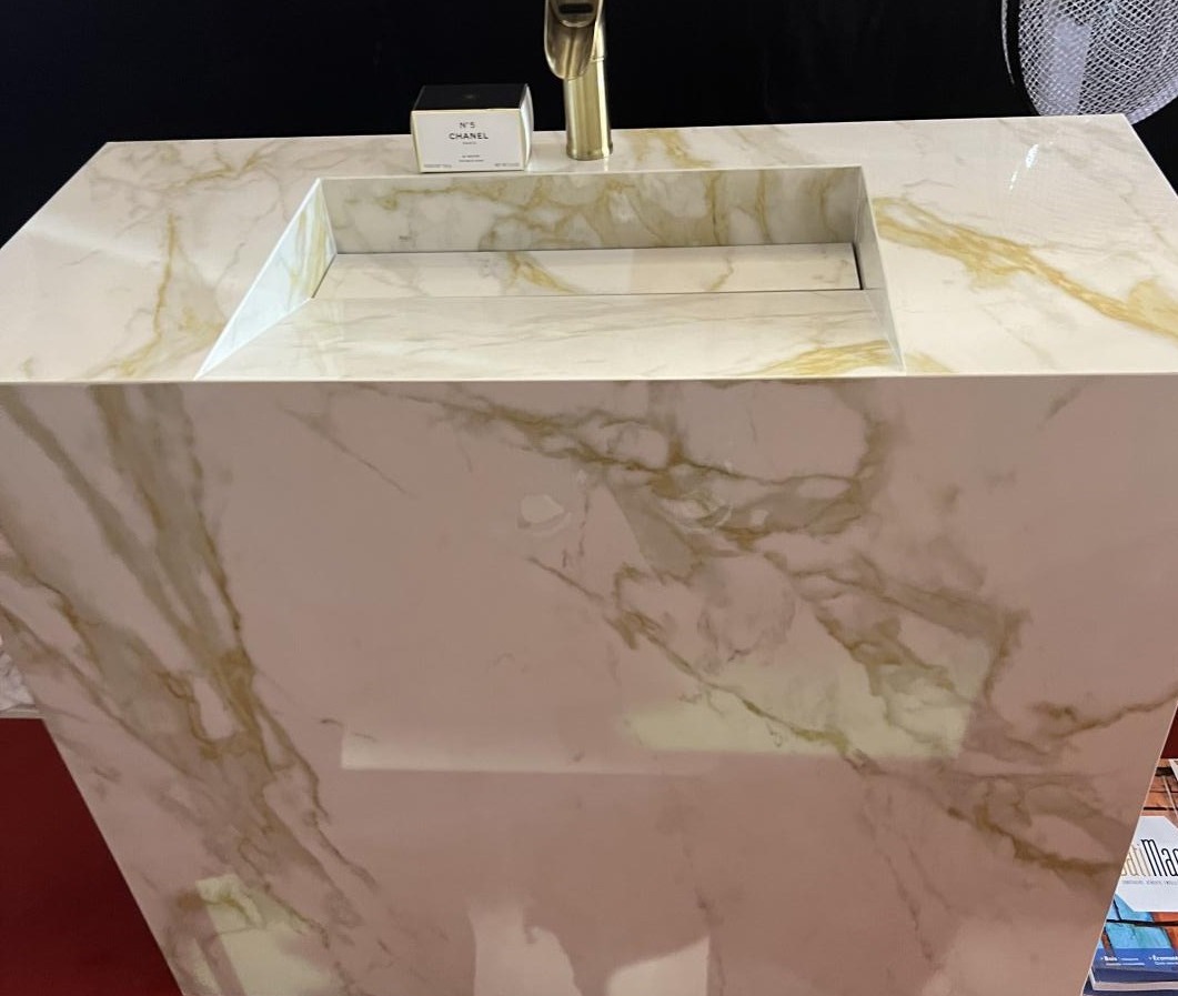 LAVABO PLEINE MASSE