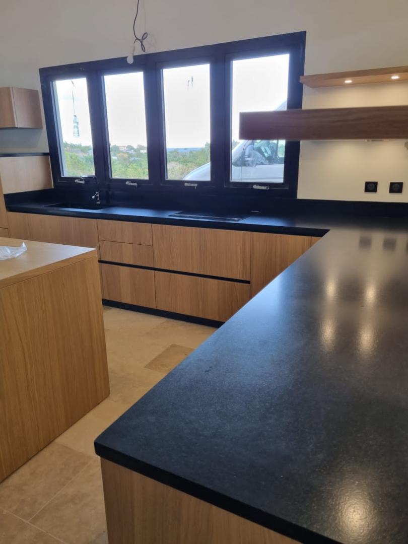 Plan de travail cuisine granit zimbabwe Martinique